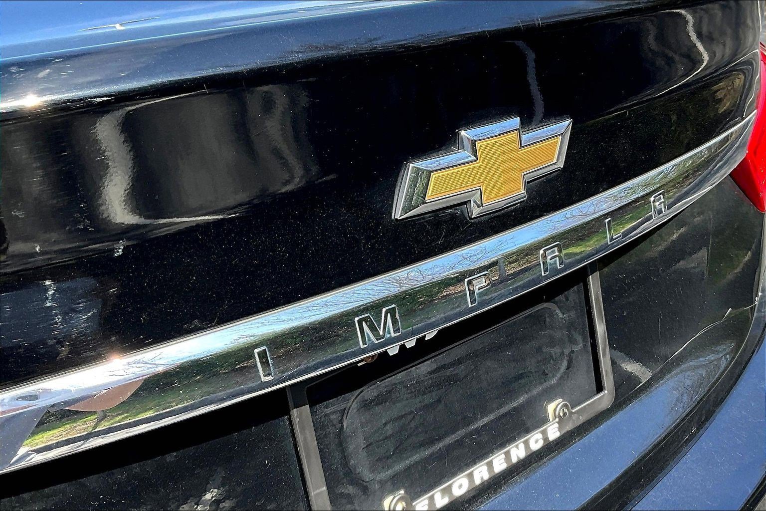 Used 2018 Chevrolet Impala LS image 23