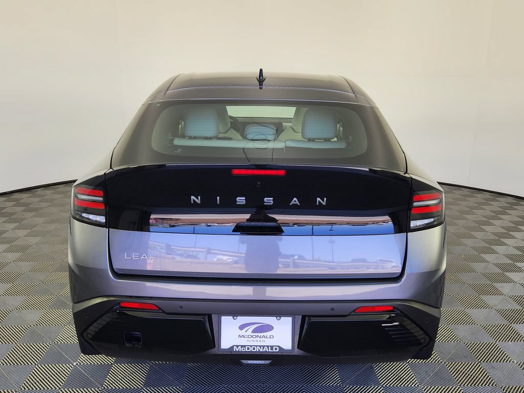 New 2026 Nissan Leaf SV+ w/ Illuminated Package FWD image 4
