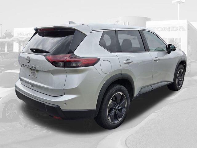 Used 2025 Nissan Rogue SV FWD image 4