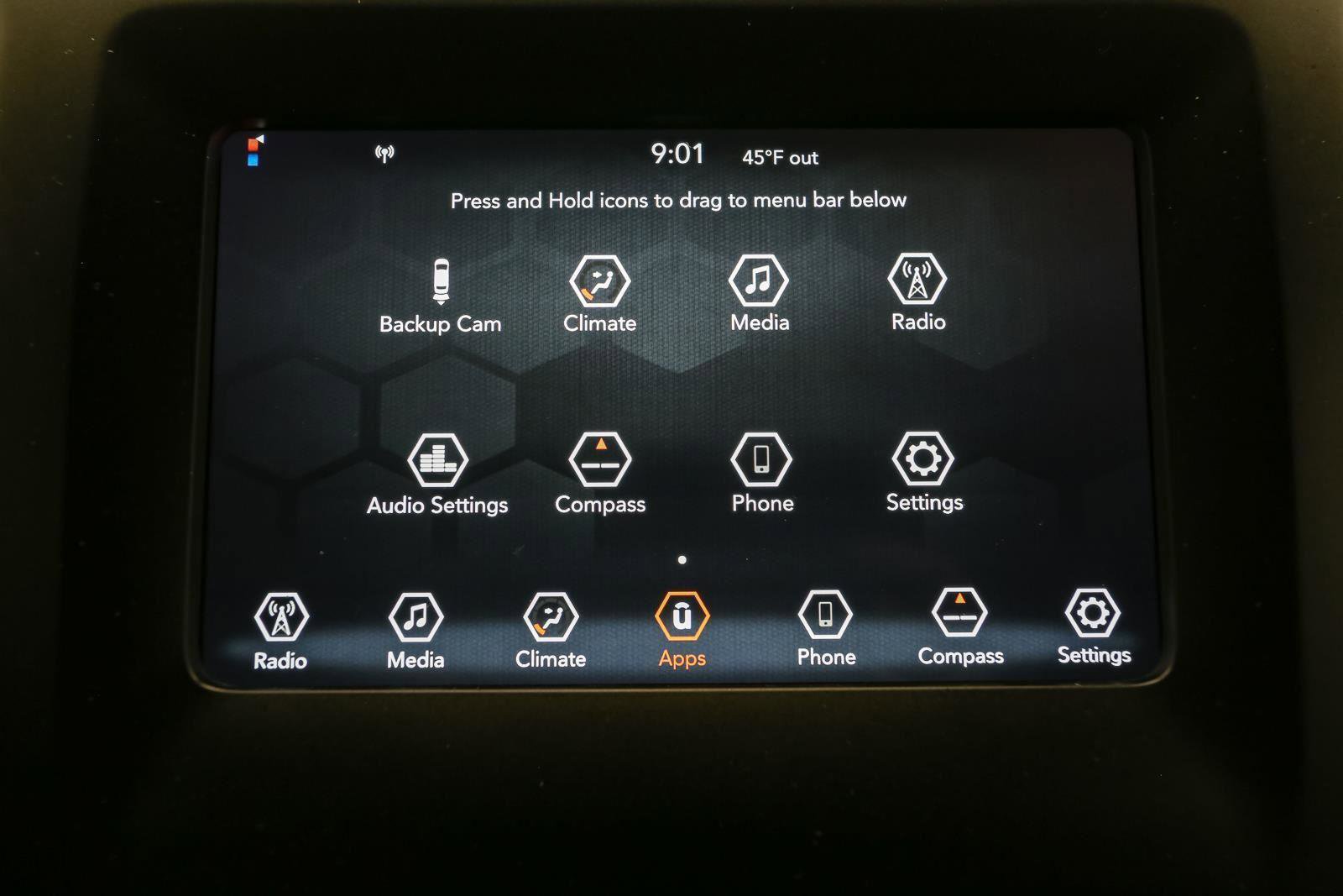 Used 2019 Jeep Cherokee Latitude w/ Popular Appearance Group AWD/4WD image 25