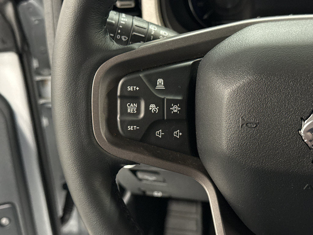 Used 2024 Ford Bronco Outer Banks image 14