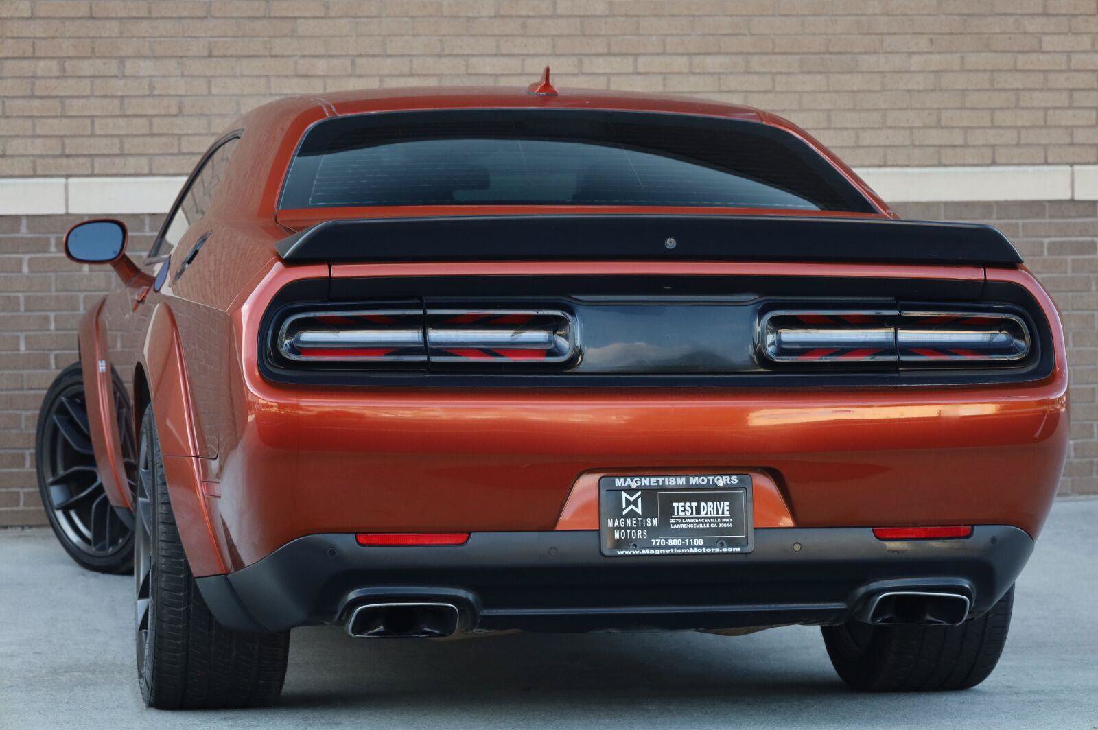 Used 2021 Dodge Challenger R/T Scat Pack RWD image 11
