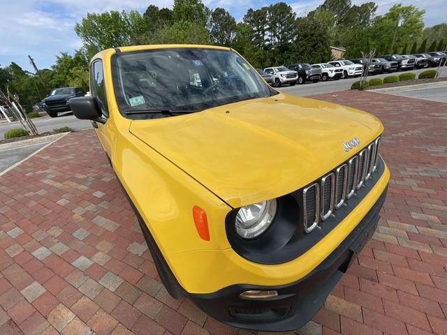 Used 2018 Jeep Renegade Sport w/ Power & Air Group image 4