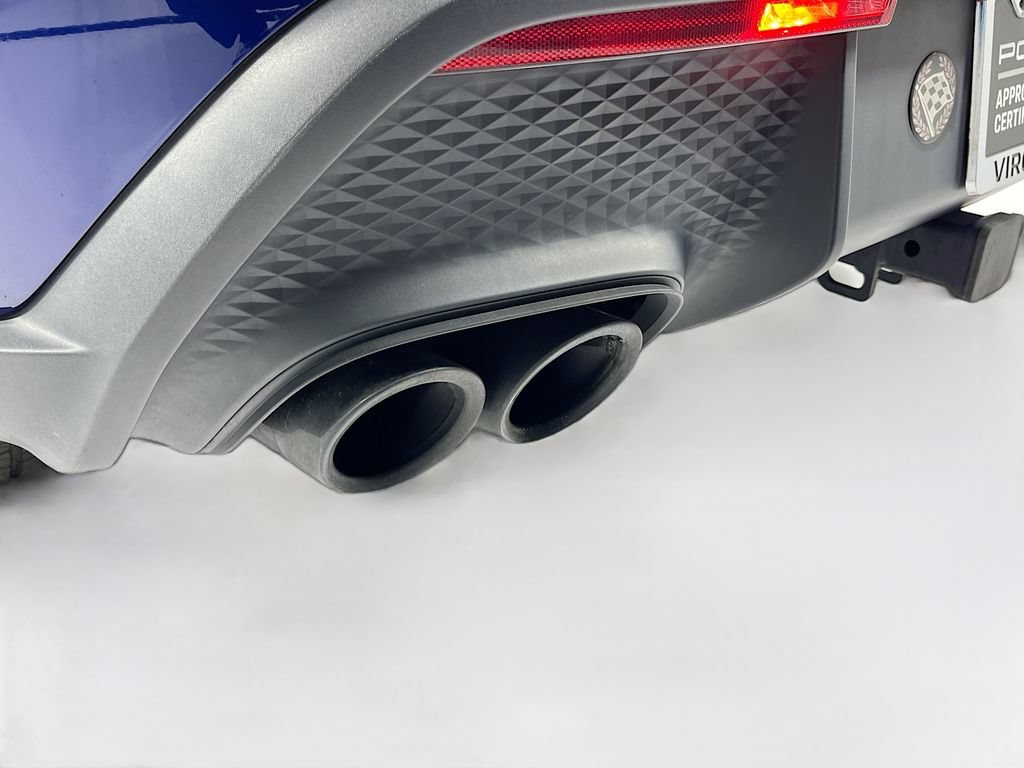Certified 2023 Porsche Macan Turbo AWD/4WD image 33