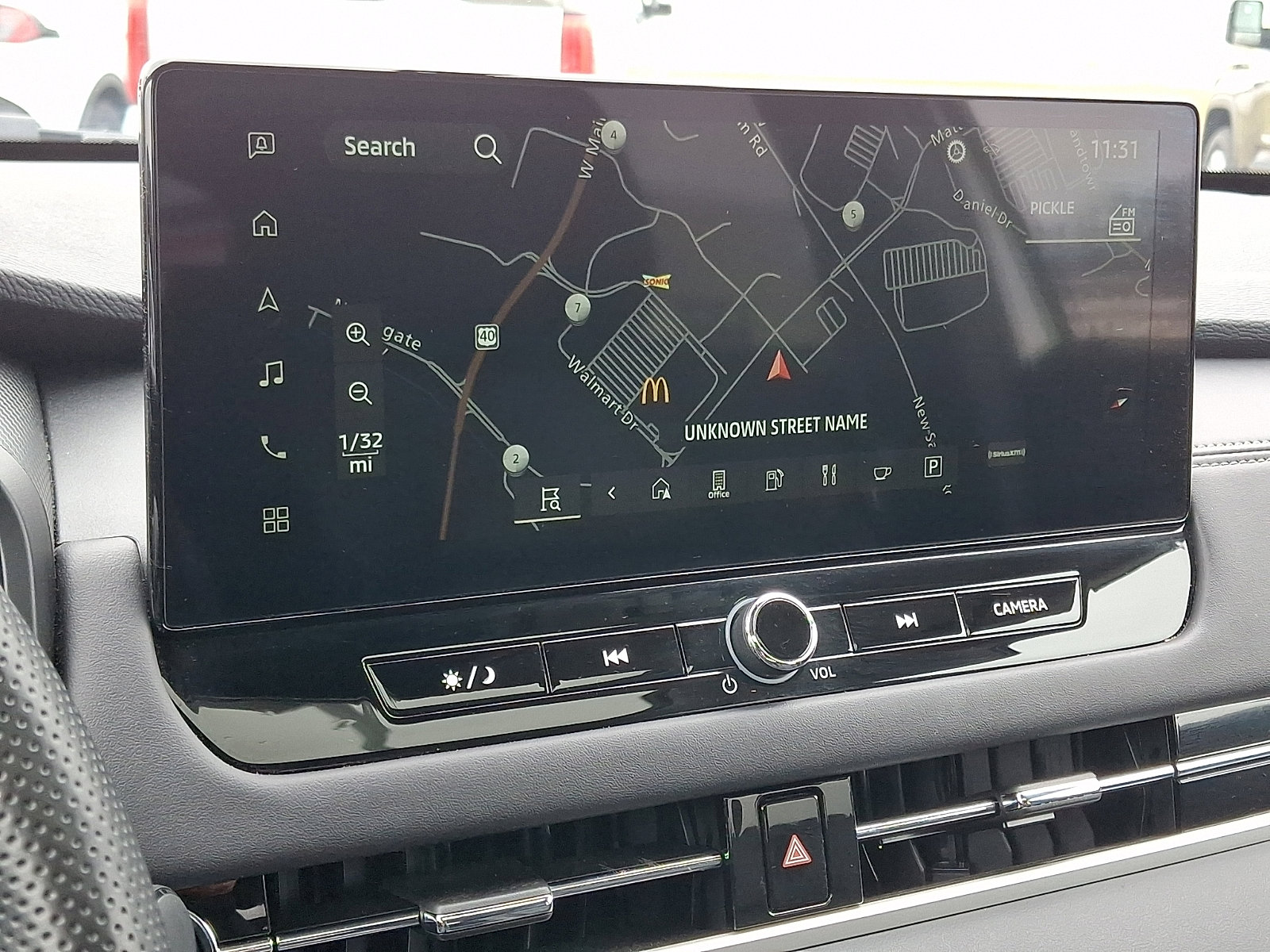 Used 2025 Mitsubishi Outlander AWD image 18