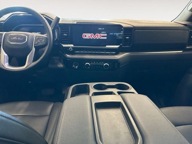 Used 2024 GMC Sierra 1500 SLT AWD/4WD image 15