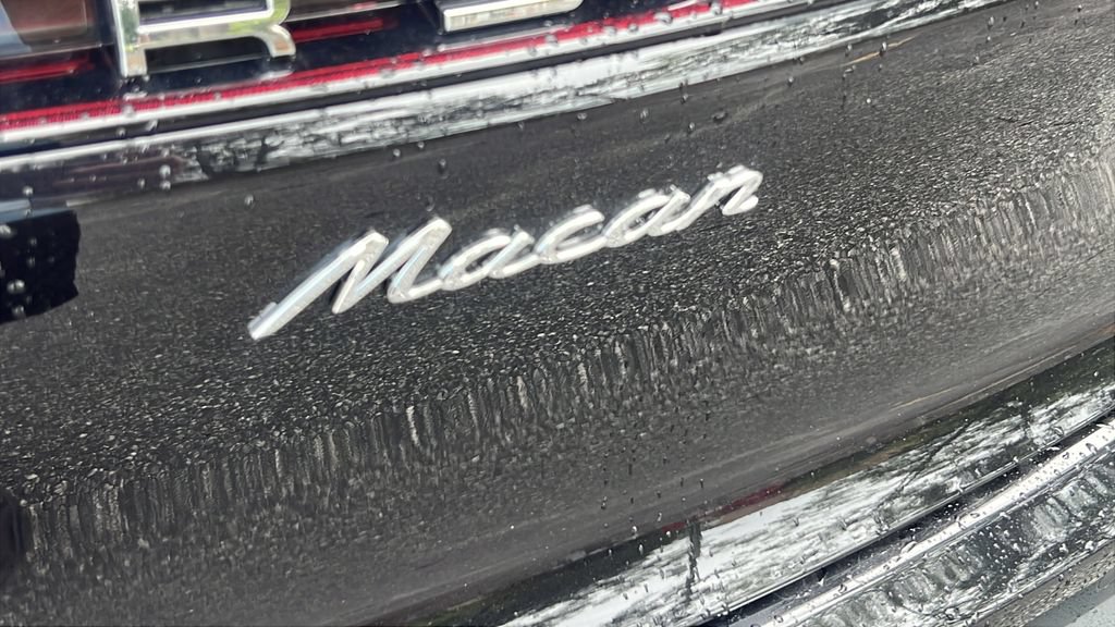 New 2026 Porsche Macan AWD/4WD image 13