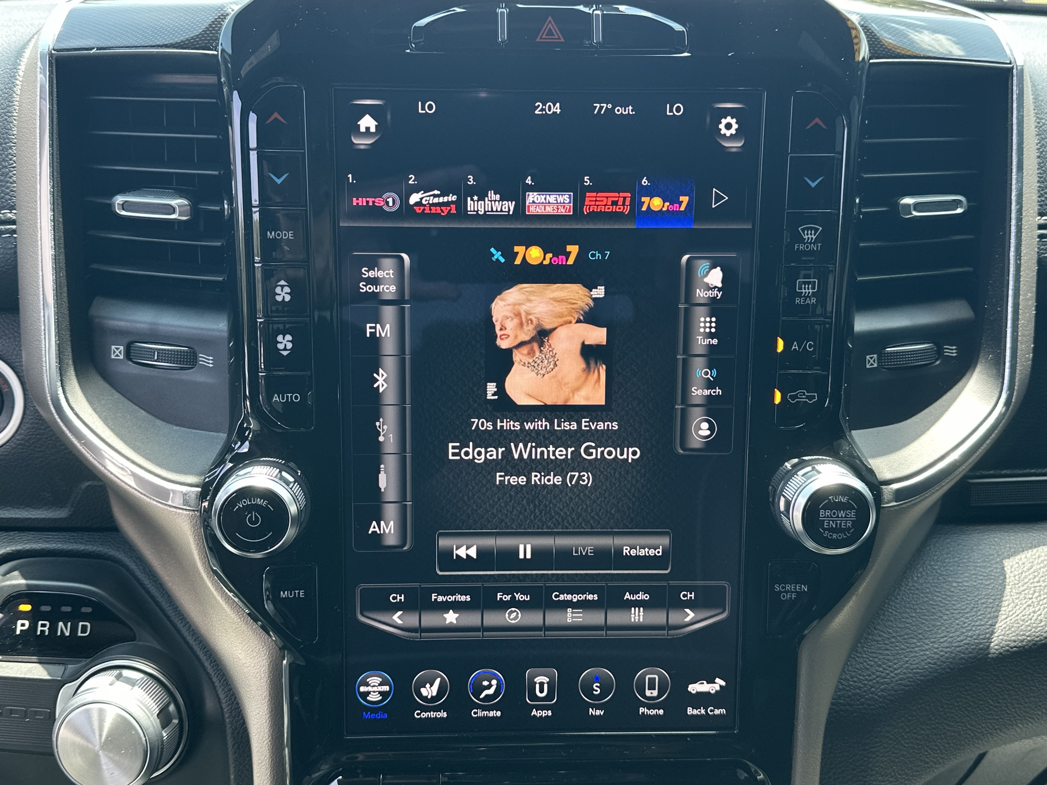 Used 2019 RAM 1500 Laramie RWD image 29