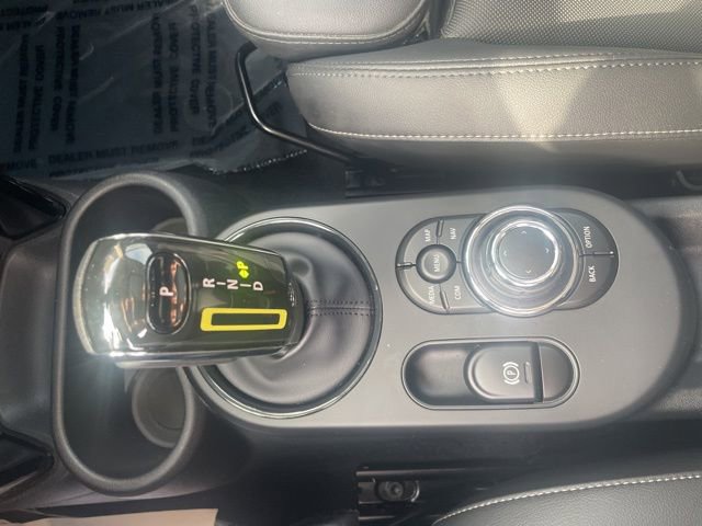 Certified 2024 MINI Cooper SE image 14