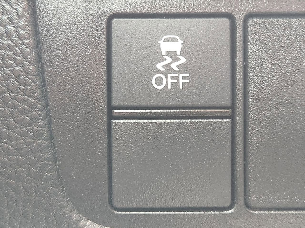 Certified 2025 Honda CR-V EX image 21