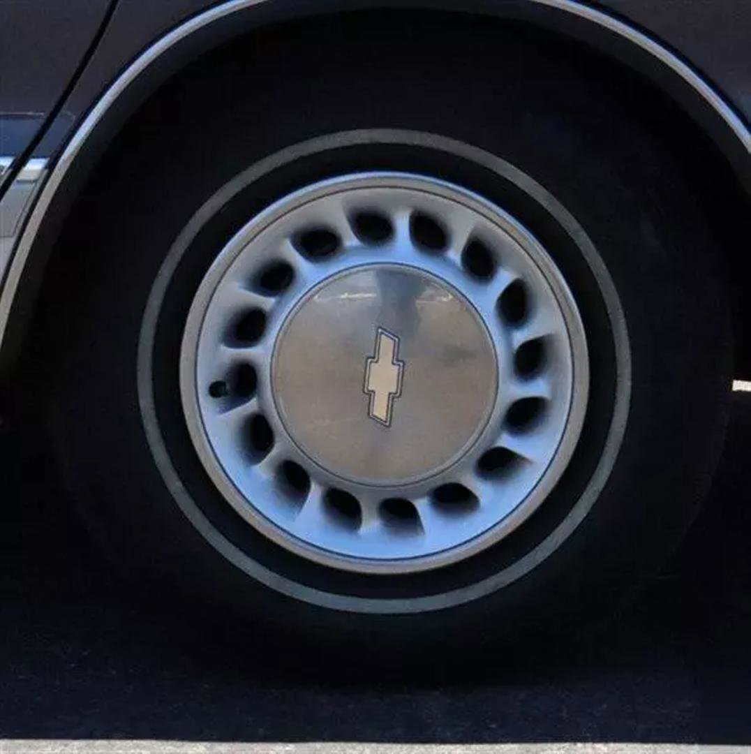 Used 1993 Chevrolet Caprice Classic image 22