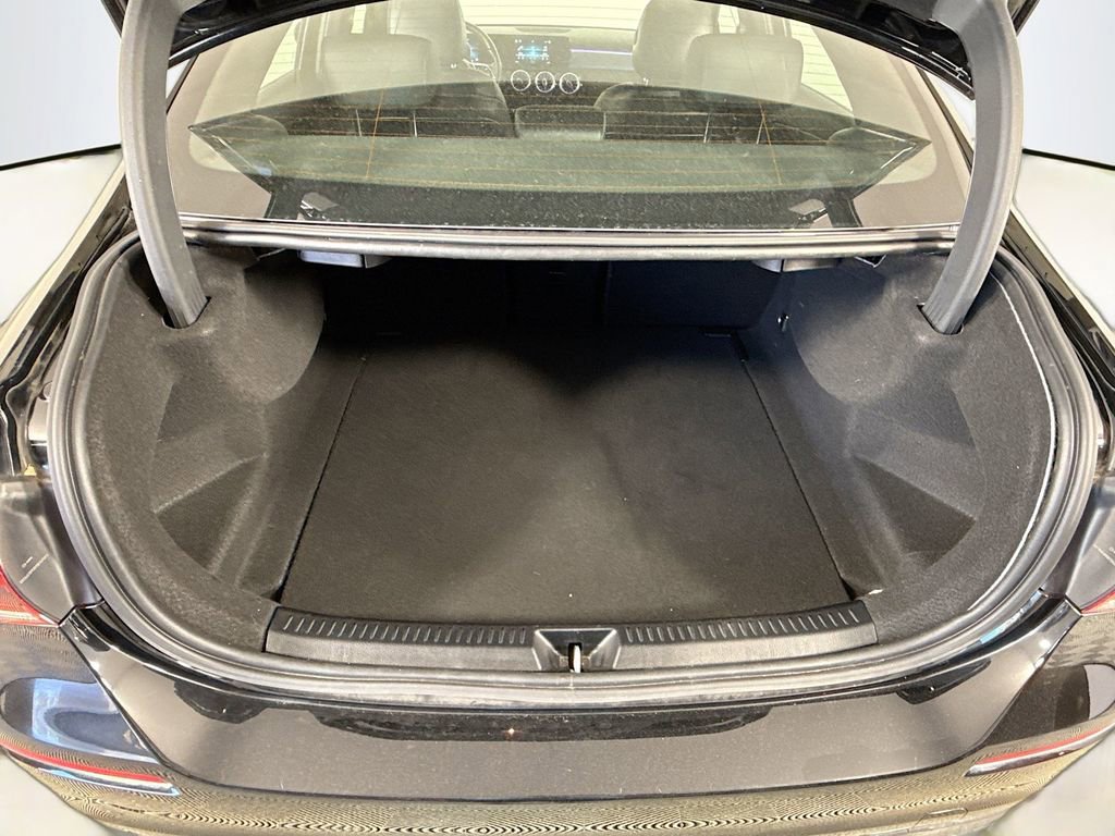 Used 2021 Mercedes-Benz A 220 image 26