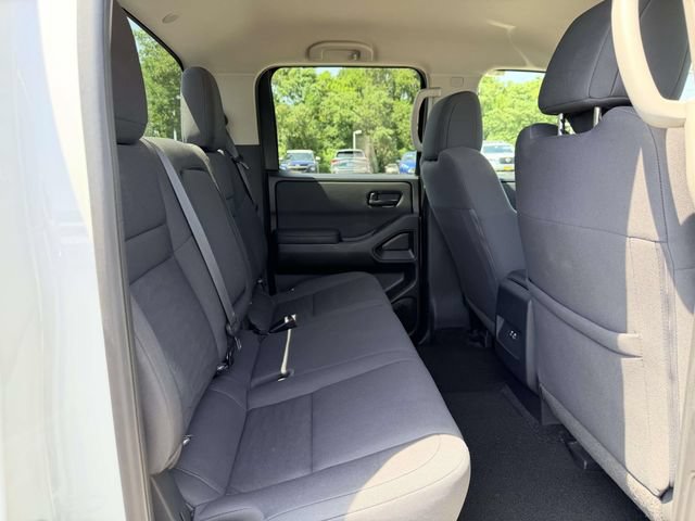 Used 2022 Nissan Frontier S w/ Technology Package AWD/4WD image 11