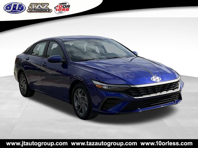 Used 2024 Hyundai Elantra SEL FWD image 1