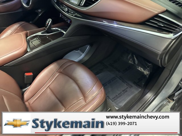 Used 2020 Buick Enclave Avenir image 20