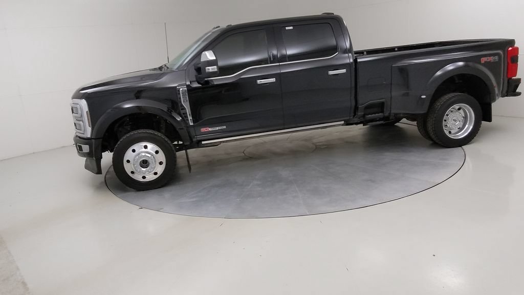 Certified 2024 Ford F450 Platinum w/ FX4 Off-Road Package AWD/4WD image 19
