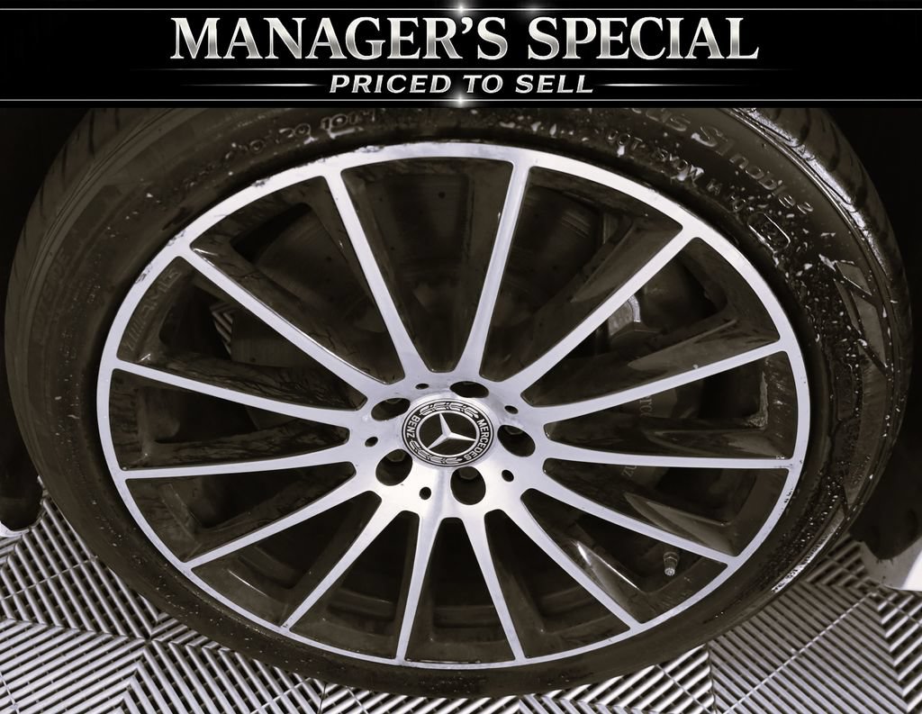 Used 2022 Mercedes-Benz S 500 4MATIC w/ AMG Line Package image 7