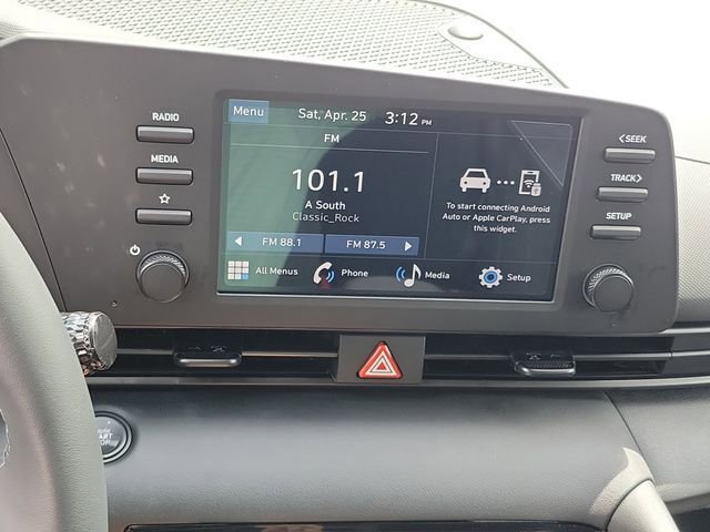 New 2026 Hyundai Elantra Sport FWD image 11
