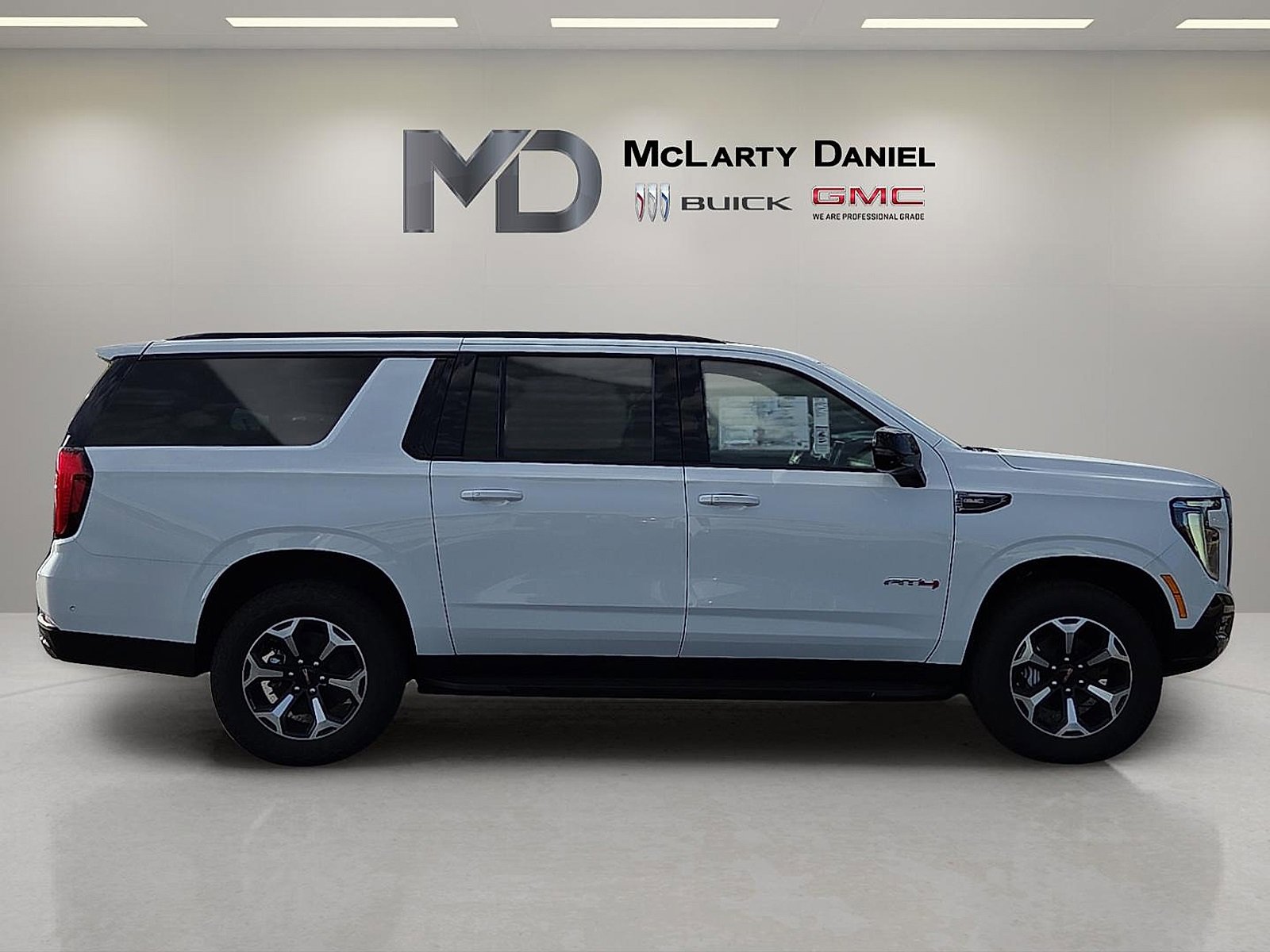 New 2026 GMC Yukon XL AT4 image 6