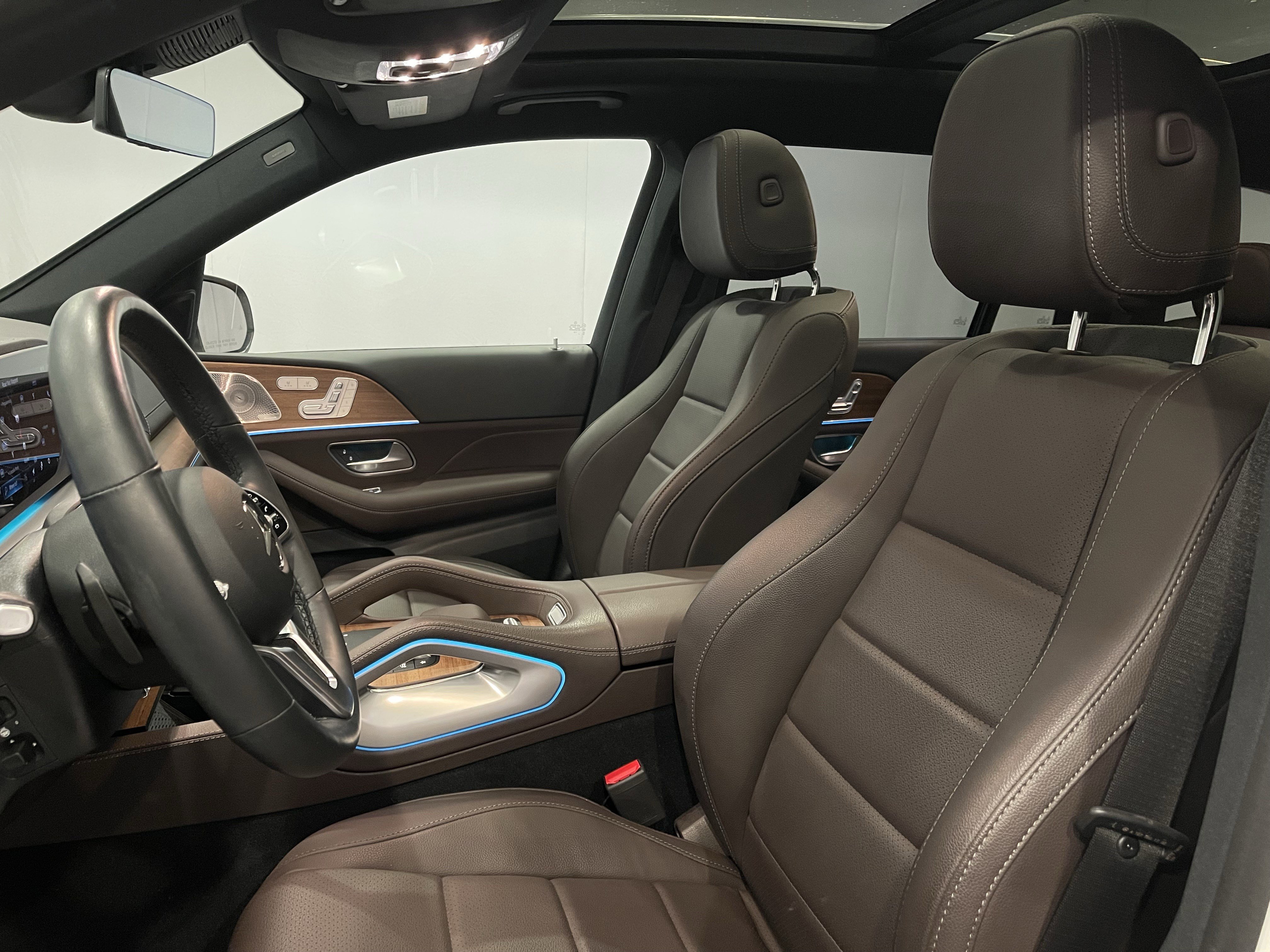 Used 2022 Mercedes-Benz GLS 450 4MATIC image 15