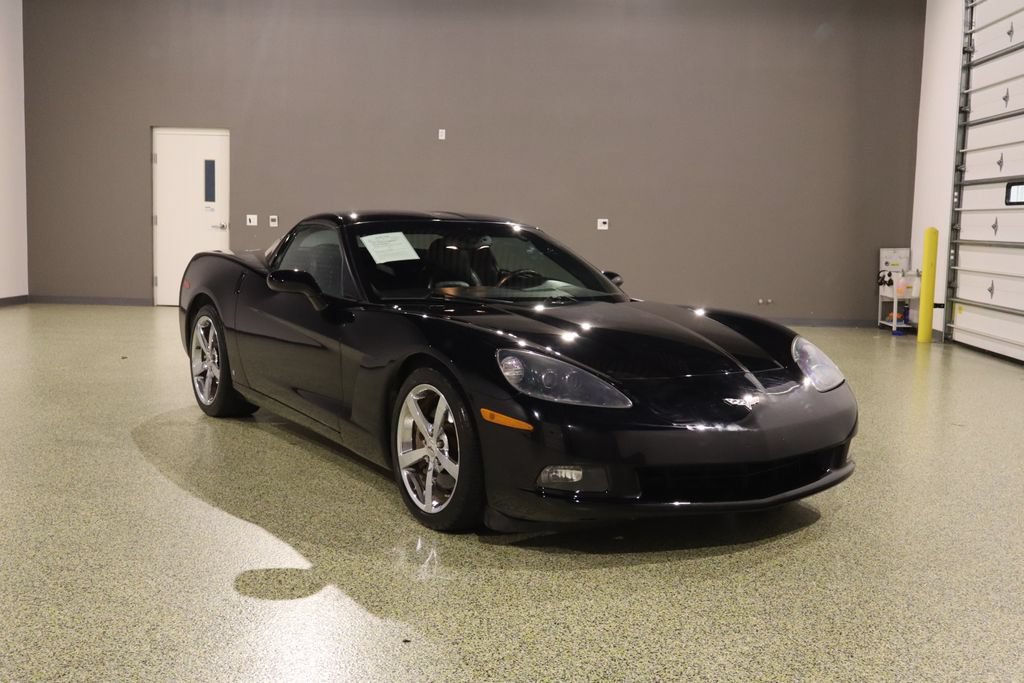 Used 2009 Chevrolet Corvette Coupe RWD image 1