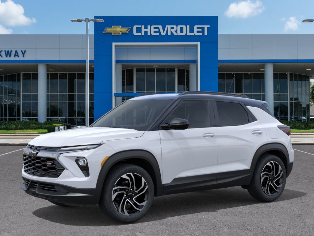 New 2026 Chevrolet TrailBlazer RS w/ Driver Confidence Package FWD image 2