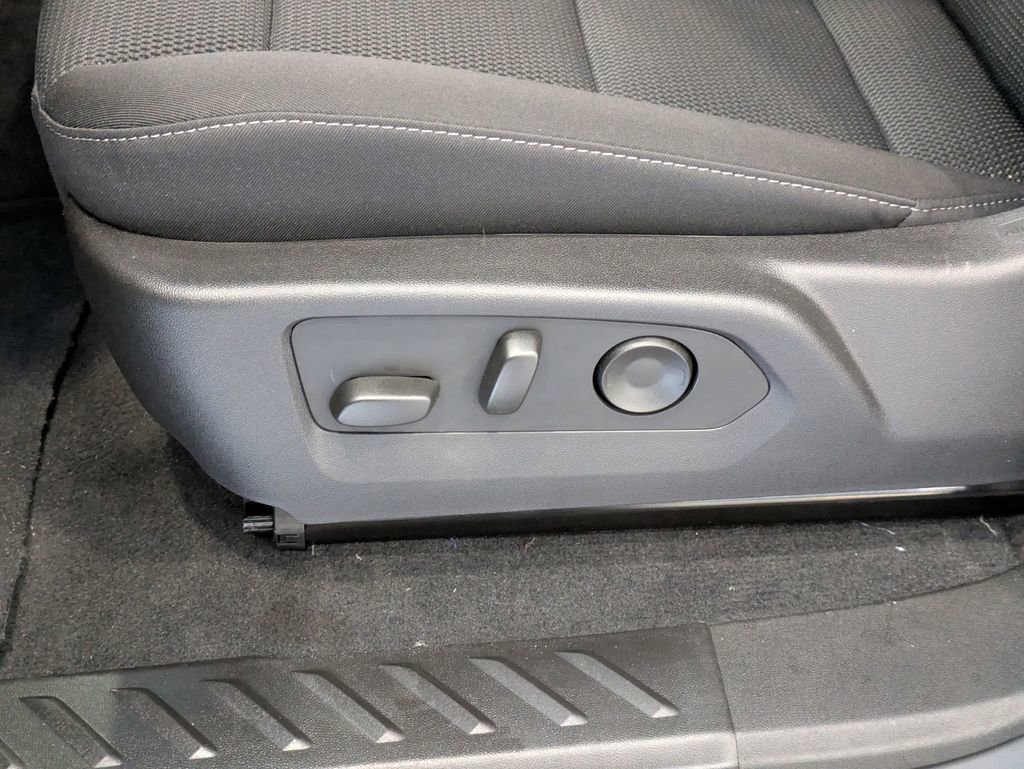 New 2025 Chevrolet Colorado LT w/ Advanced Trailering Package image 16