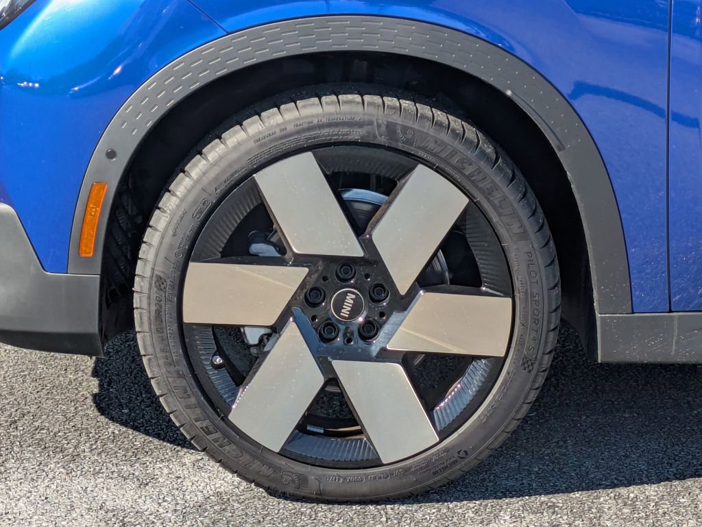 Used 2025 MINI Cooper Countryman S w/ Comfort Package Max image 27