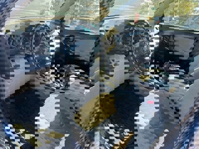 Used 2011 Toyota RAV4 4WD image 7