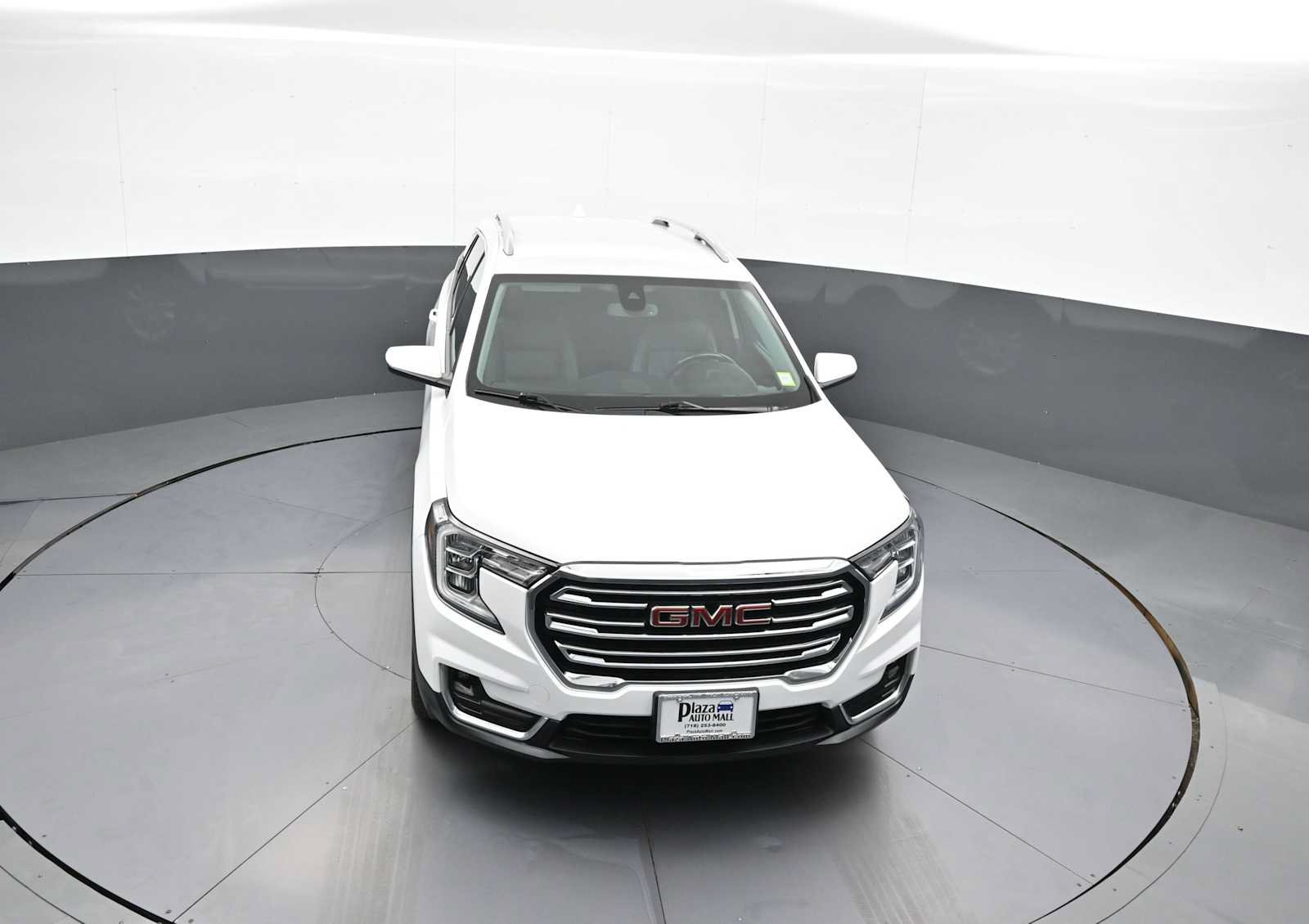 Used 2022 GMC Terrain SLT w/ Infotainment Package II AWD/4WD image 34
