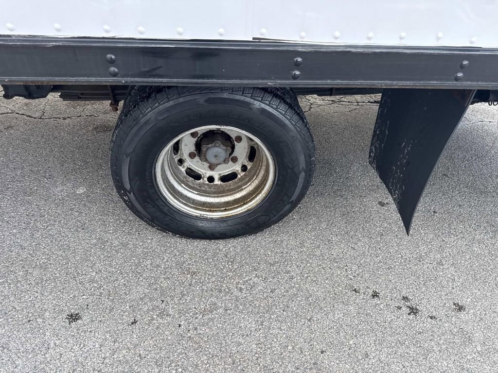 Used 2007 Freightliner Sprinter 3500 image 10