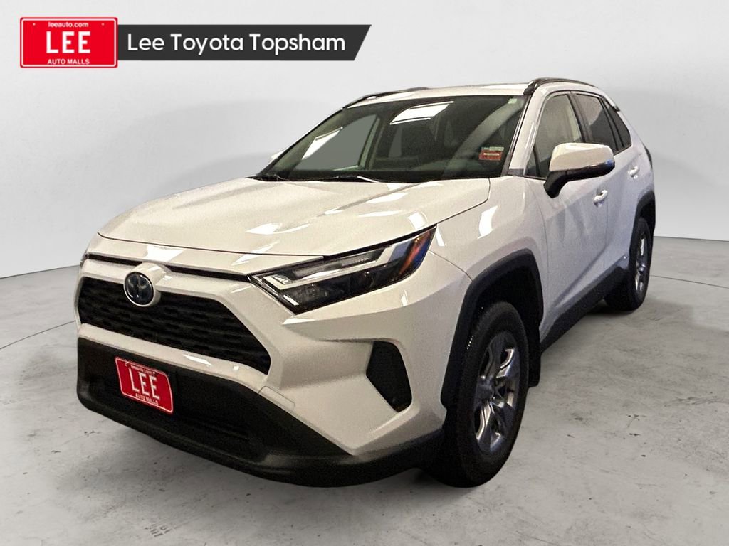 Used 2023 Toyota RAV4 XLE w/ Convenience Package AWD/4WD image 1