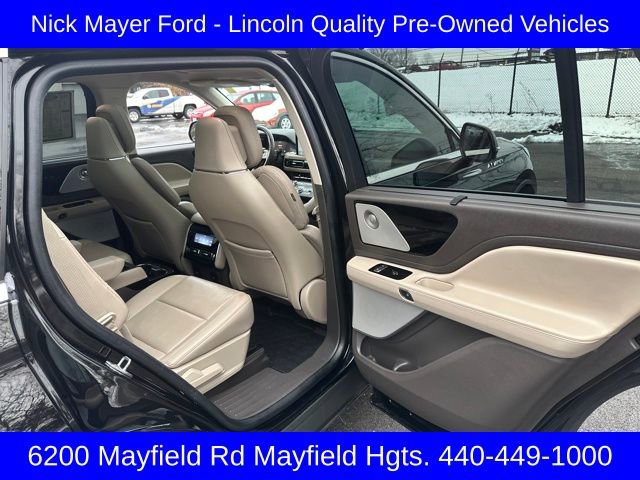 Used 2023 Lincoln Aviator Reserve w/ Equipment Group 201A image 26