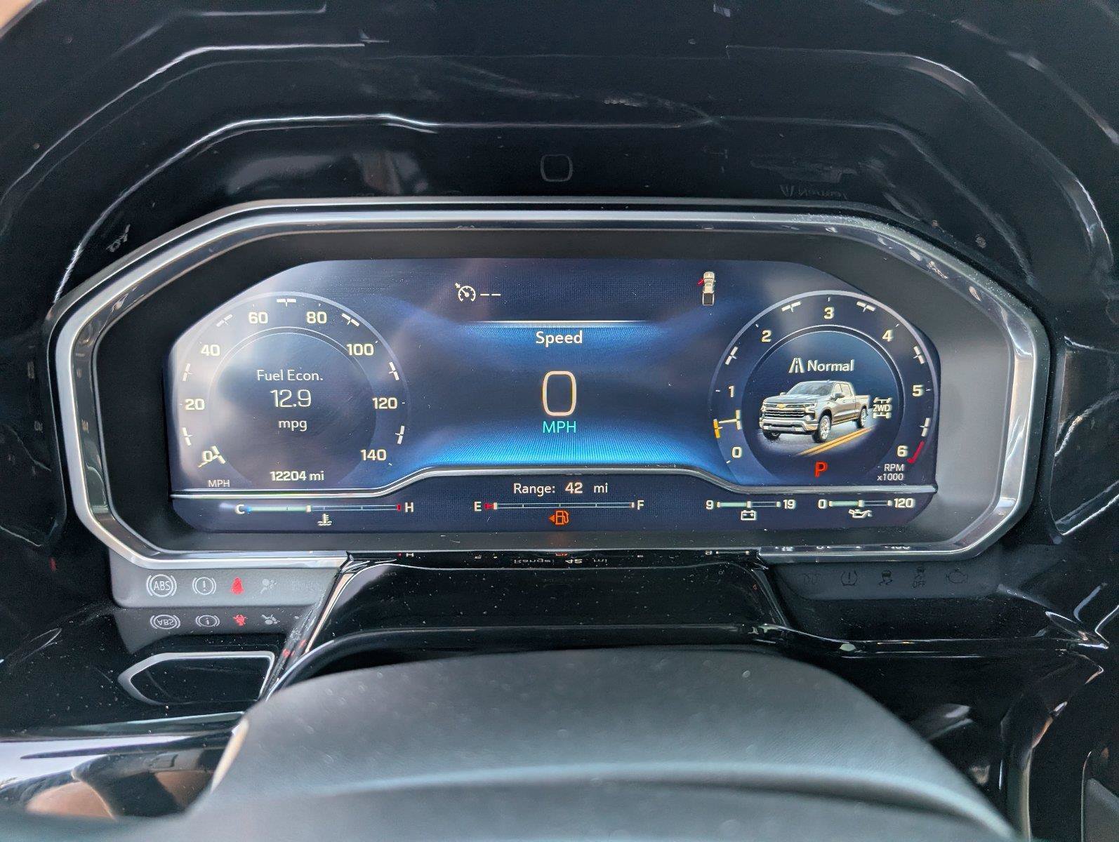 Used 2024 Chevrolet Silverado 1500 LTZ AWD/4WD image 25