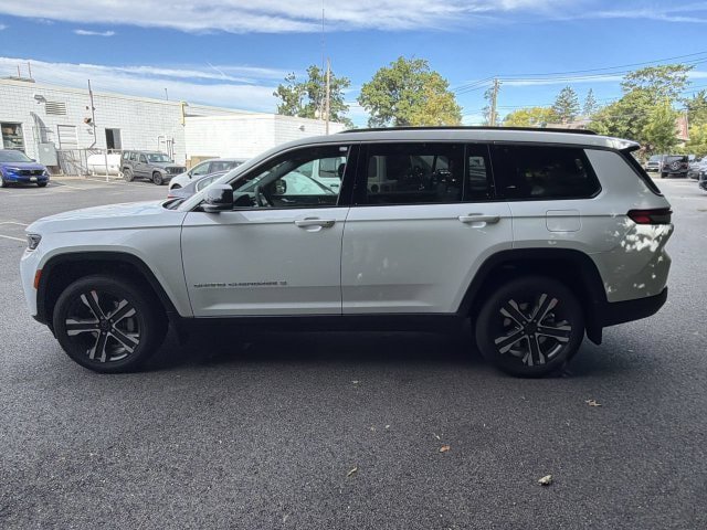 New 2027 Jeep Grand Cherokee L Limited AWD/4WD image 5