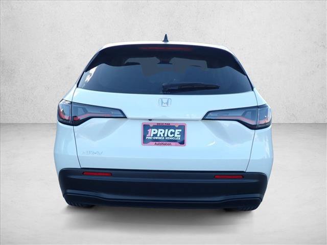 Used 2025 Honda HR-V LX image 3