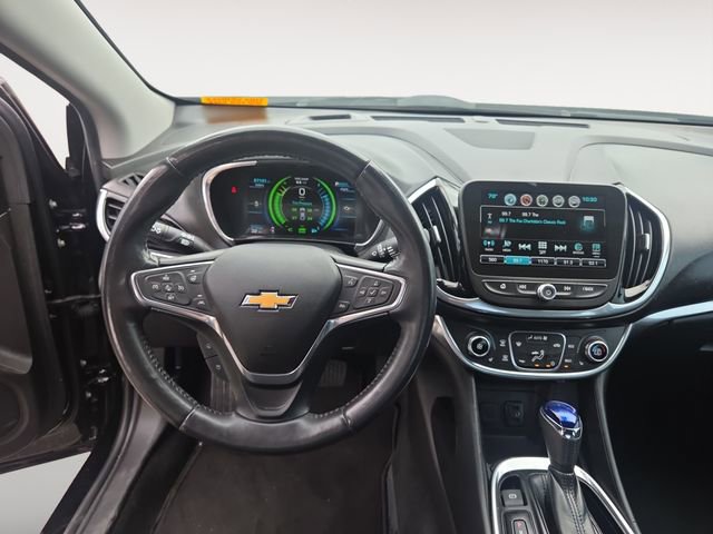 Used 2018 Chevrolet Volt Premier w/ Driver Confidence Package FWD image 10