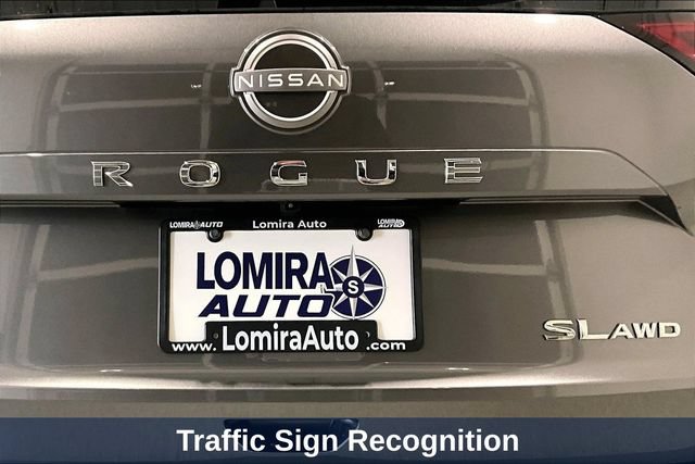 Used 2023 Nissan Rogue SL AWD/4WD image 32