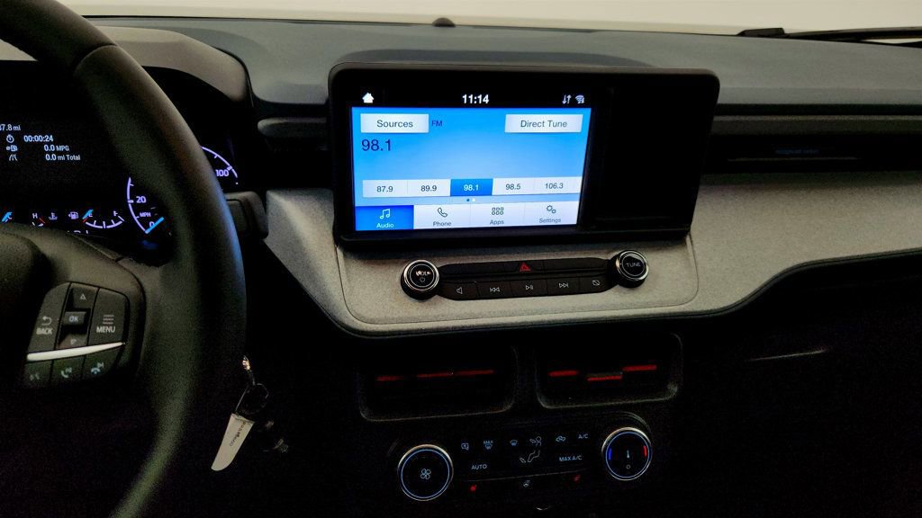 Used 2024 Ford Maverick XLT w/ XLT Luxury Package image 17