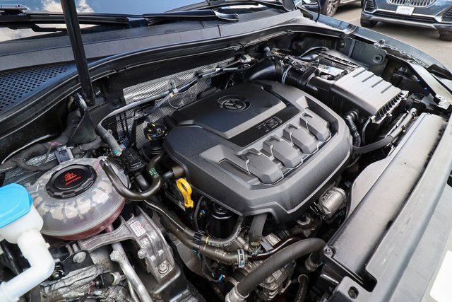 Used 2021 Volkswagen Tiguan S image 29