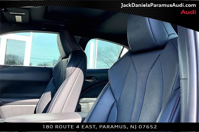 Used 2019 Lexus UX 200 F Sport w/ F Sport Premium Package image 17