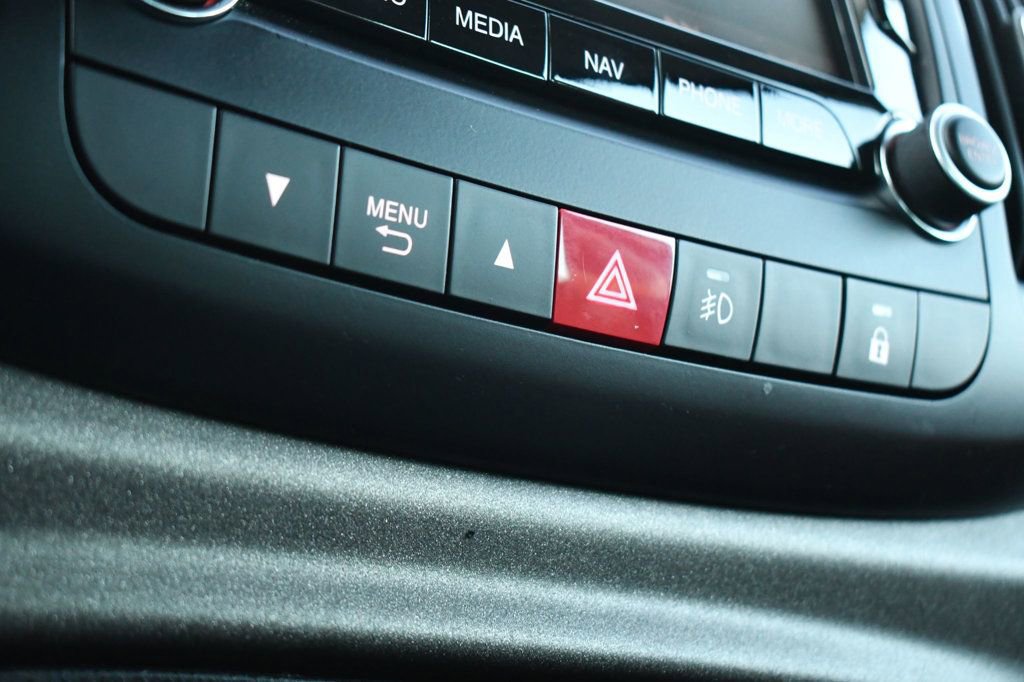 Used 2014 FIAT 500L Trekking w/ Popular Equipment Group image 34