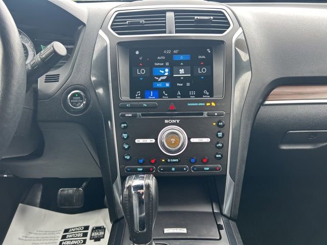 Used 2018 Ford Explorer Limited AWD/4WD image 16