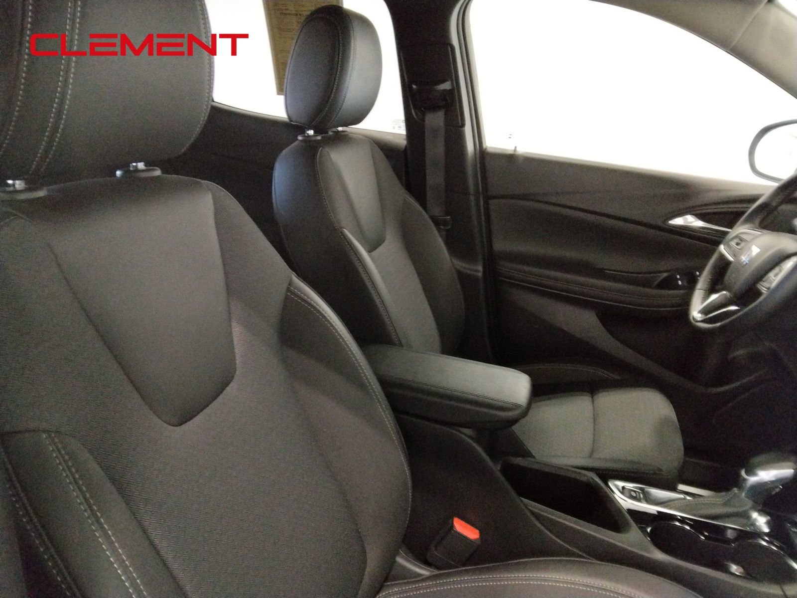 Used 2025 Buick Encore GX Preferred image 43