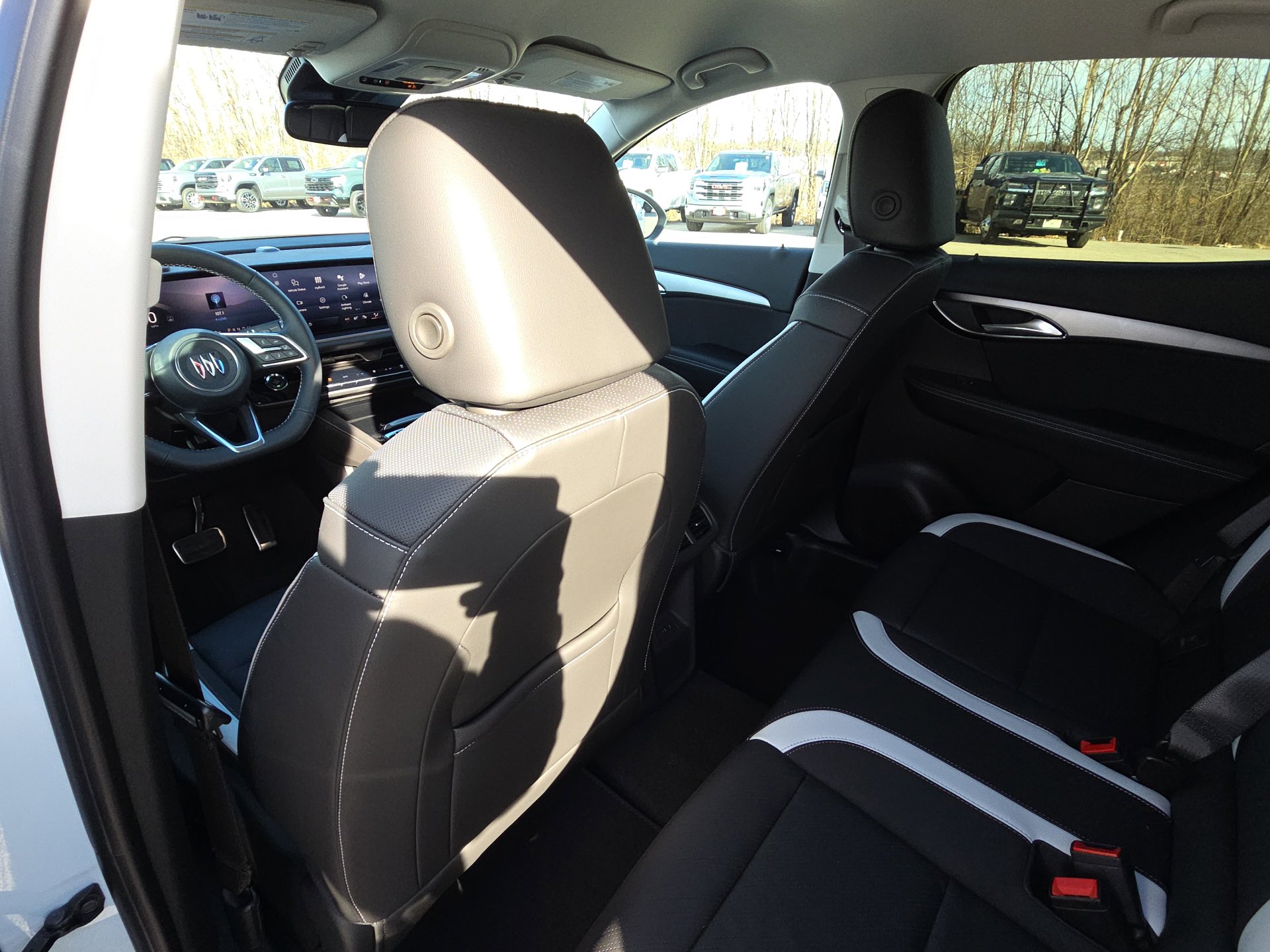 New 2026 Buick Envision Sport Touring image 27