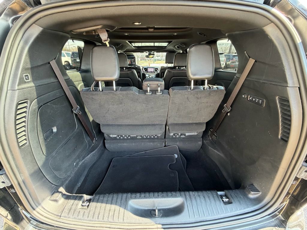 Used 2020 Chrysler Pacifica Limited image 40