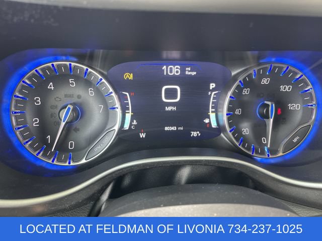 Used 2020 Chrysler Pacifica Touring-L Plus FWD image 12