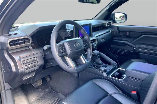 Certified 2025 Toyota 4Runner SR5 AWD/4WD image 18