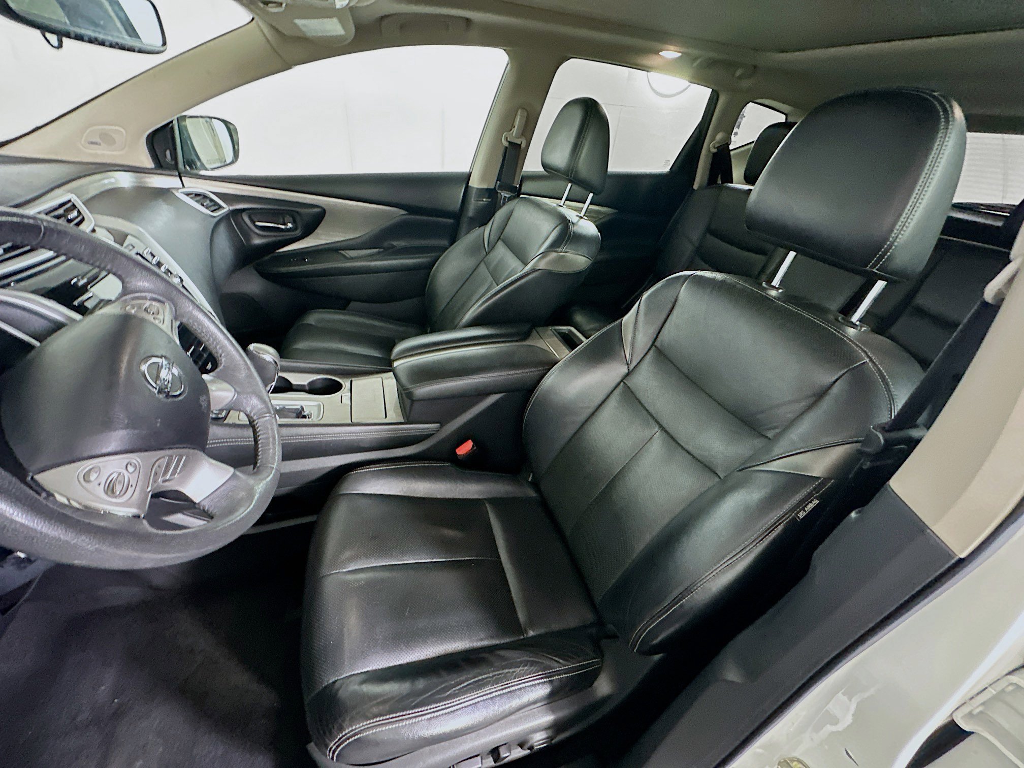 Used 2016 Nissan Murano Platinum w/ Platinum Technology Package FWD image 13
