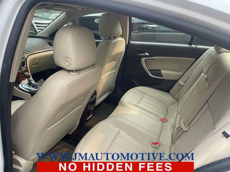 Used 2017 Buick Regal Premium w/ Driver Confidence Package #2 FWD image 3